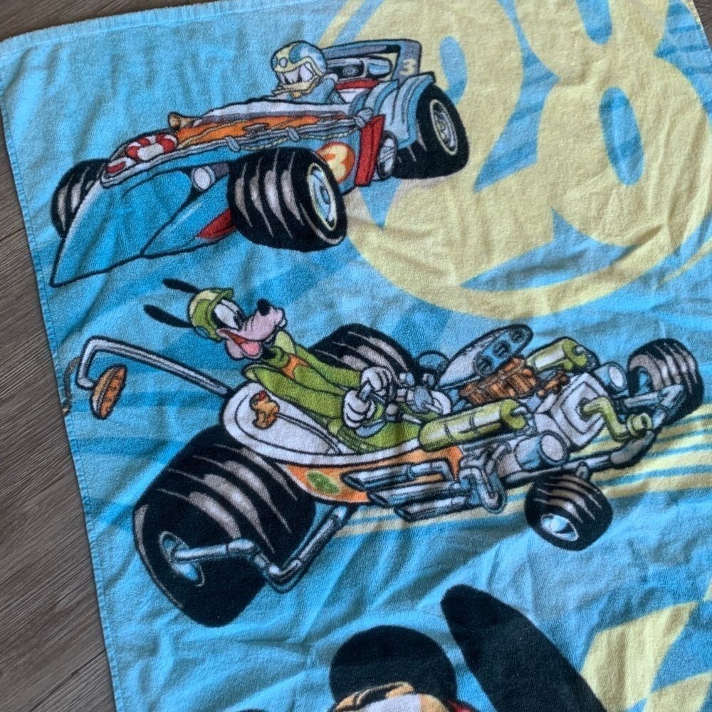 Disney Towel  - Picture 3 of 3